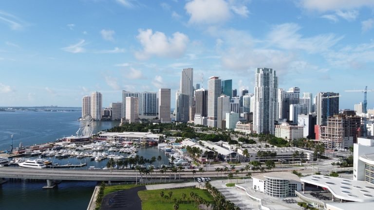 House Hunter's Guide to the Most Popular Home Styles in Miami